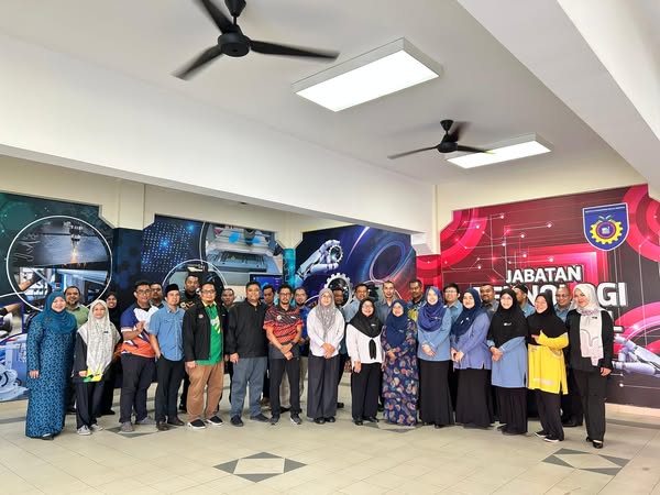  LAWATAN PENANDA ARAS ADTEC JTM KAMPUS KANGAR KE IKBN JITRA