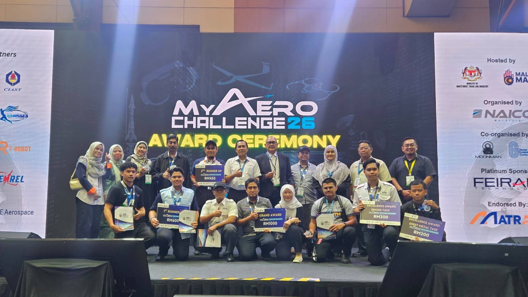 Pelajar IKBN Pekan Julang Gelaran Juara Di Flyte MRO Challenge 2026