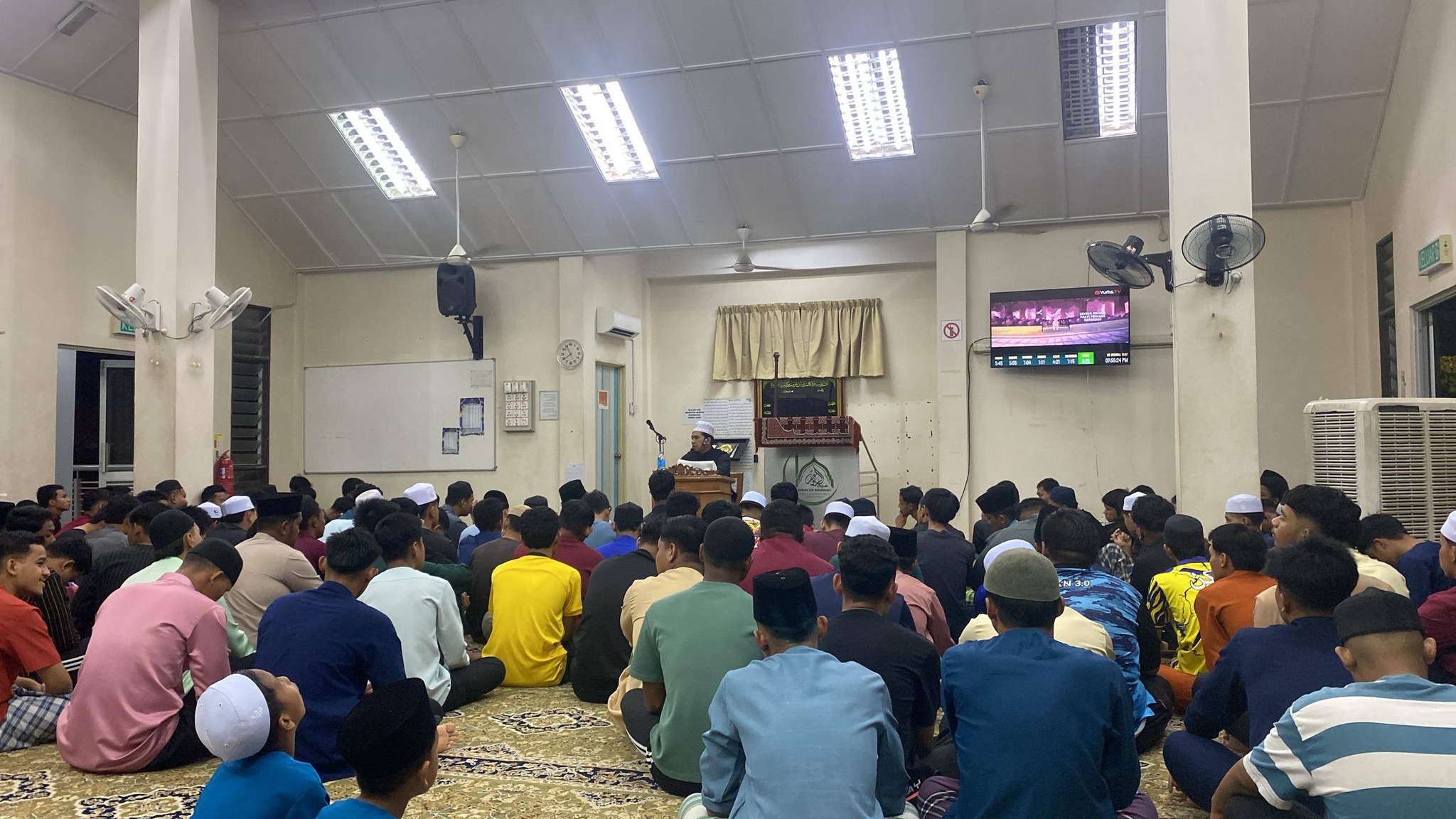 Suntikan Rohani di Surau Ar-Raudhah: Kupasan Kitab Asas Aqidah Bersama Ustaz Abdul Rahim