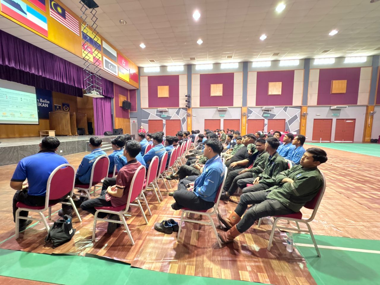 Taklimat Awam KWSP di IKBN Pekan