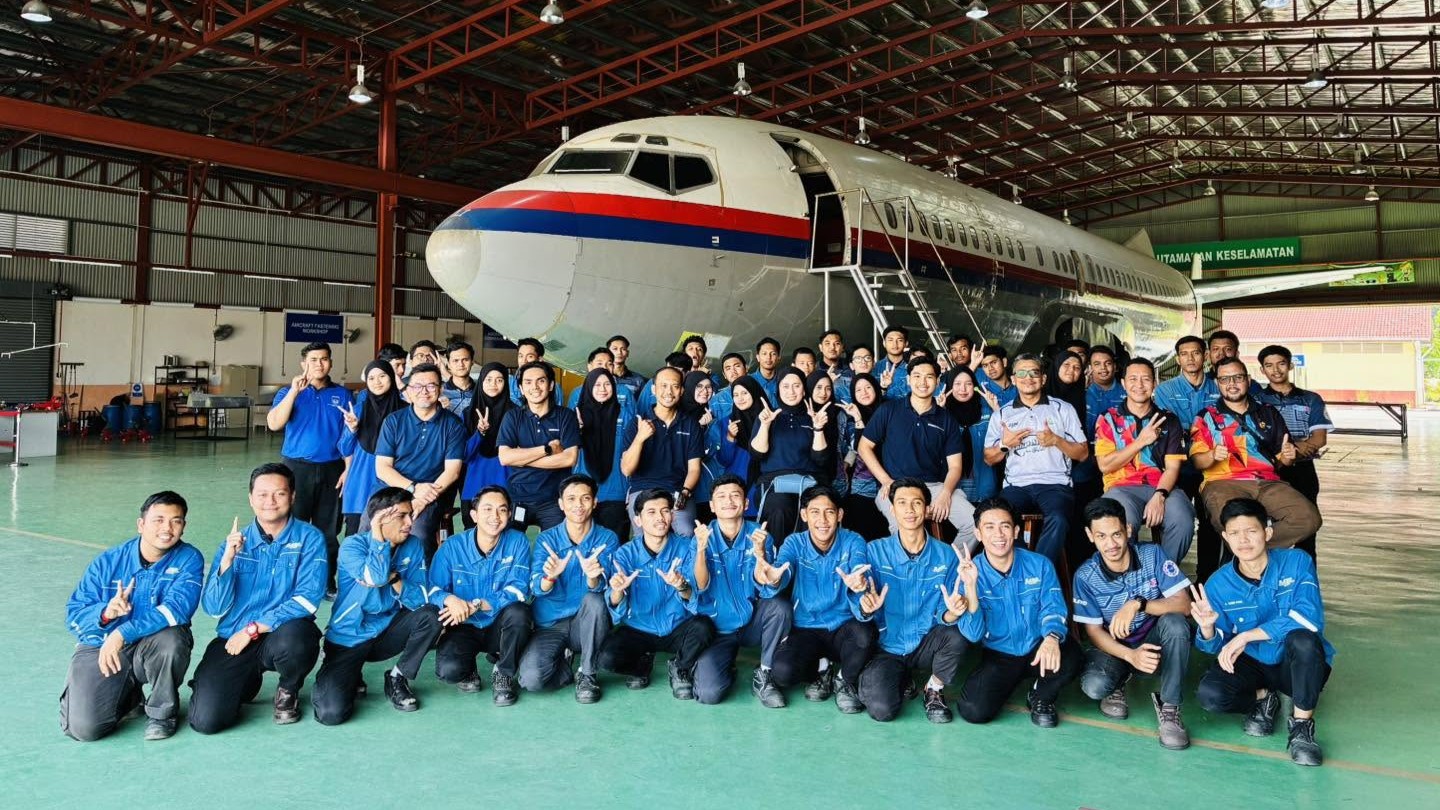 Skyways Technics Asia Buka Peluang Kerjaya Berpendapatan Premium Kepada Pelajar IKBN Pekan
