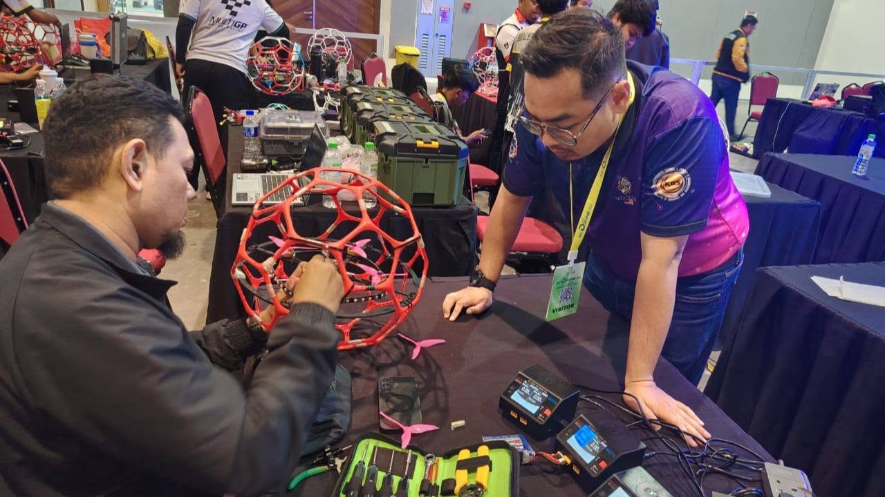 Liga TVET Drone Soccer
