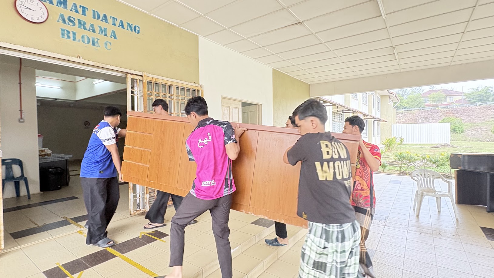 Hari Cuci Malaysia 2026: Warga IKBN Pekan Gembleng Tenaga Gotong Royong Asrama
