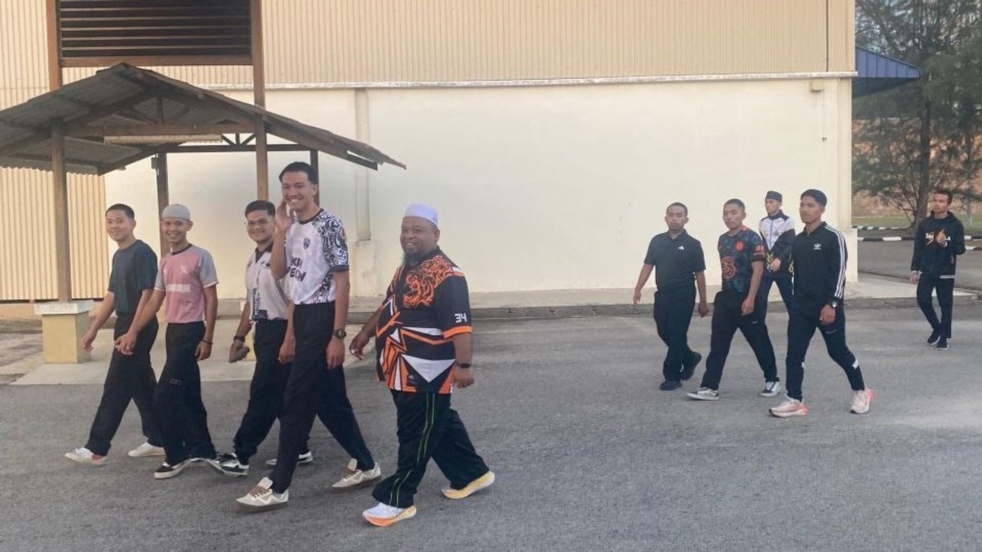 Program Larian Geng Subuh Macam Jumaat Minggu Paradigma Sesi 1/2026