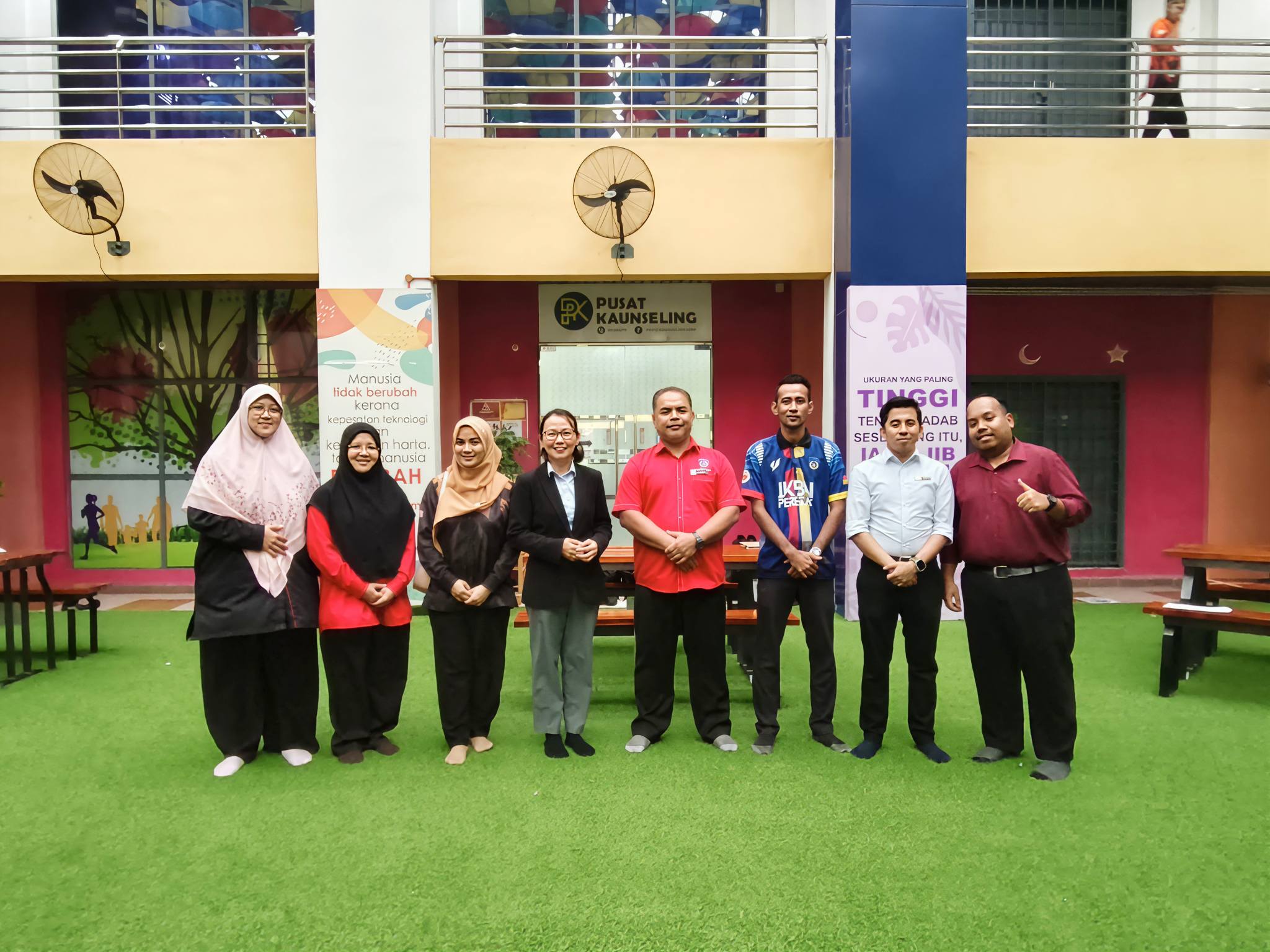 LAWATAN PENANDAARASAN DAN PERBINCANGAN PROGRAM KAUNSELING DI UNIVERSITI PENDIDIKAN SULTAN IDRIS (UPSI)