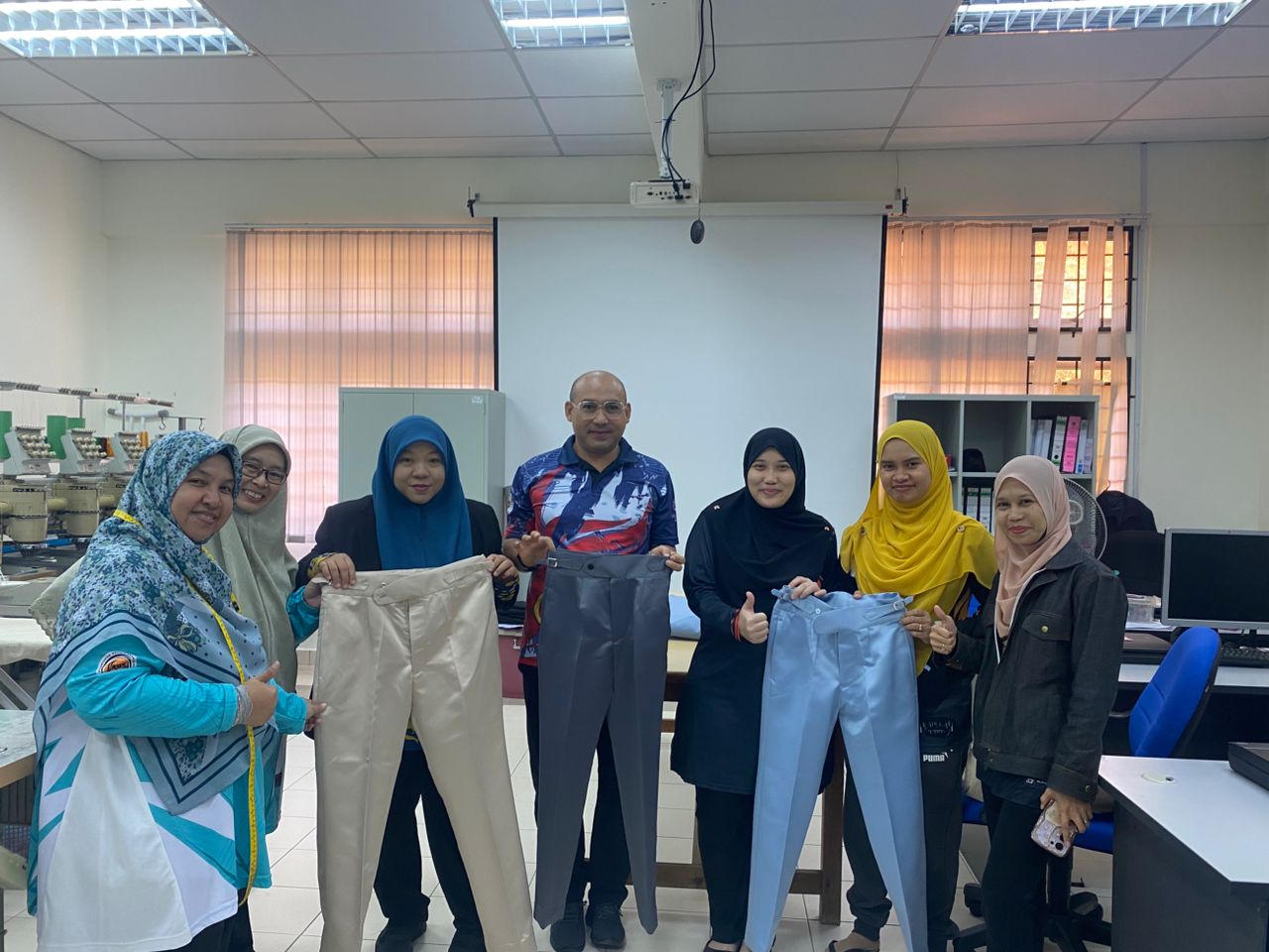 KURSUS INHOUSE ADVANCE HIGH WAISTED TROUSER DI IKBN PERETAK