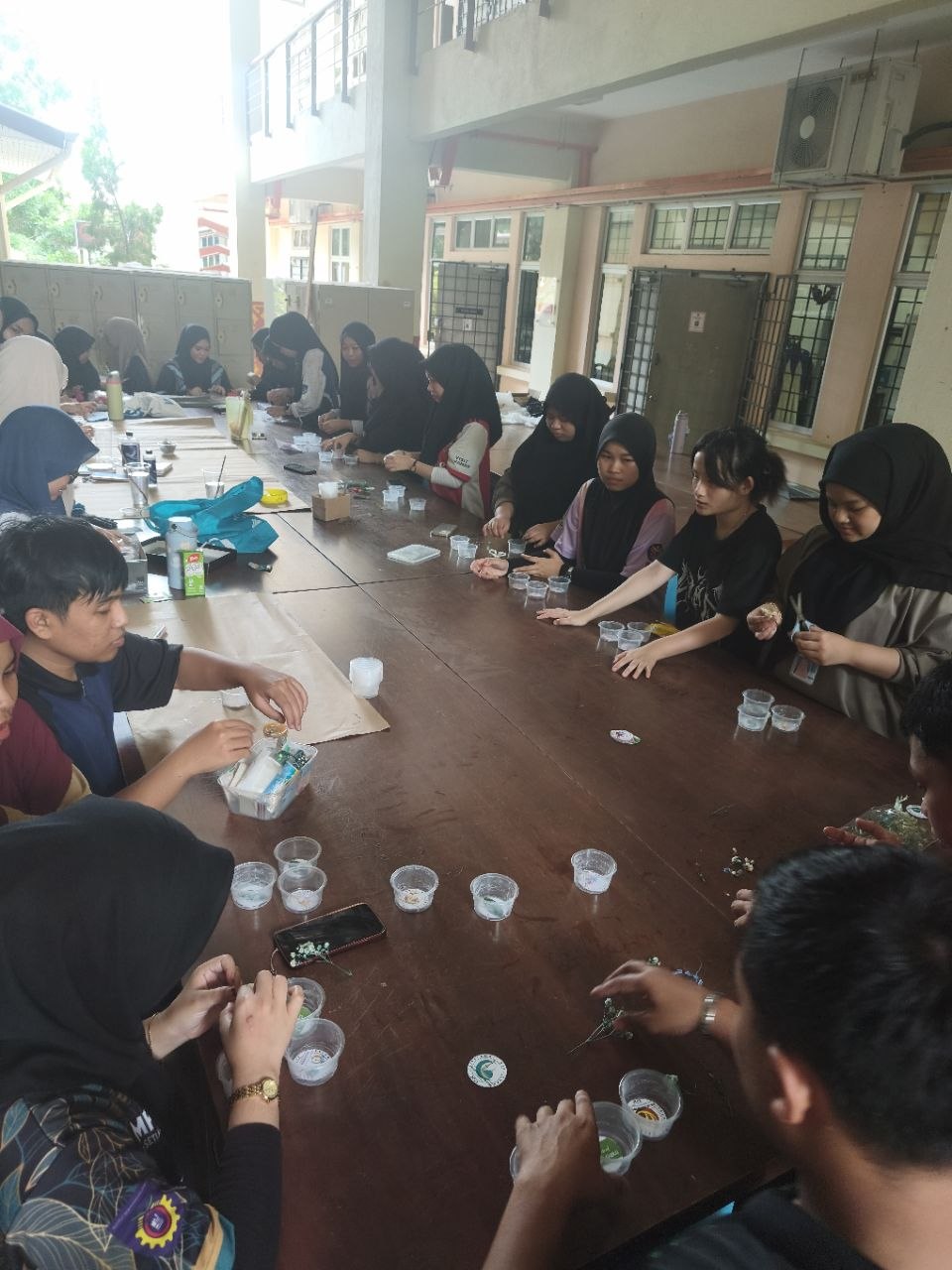 KELAB TECHNO VENTURE SEMARAKKAN HARI GURU DENGAN SENTUHAN ANAK MUDA