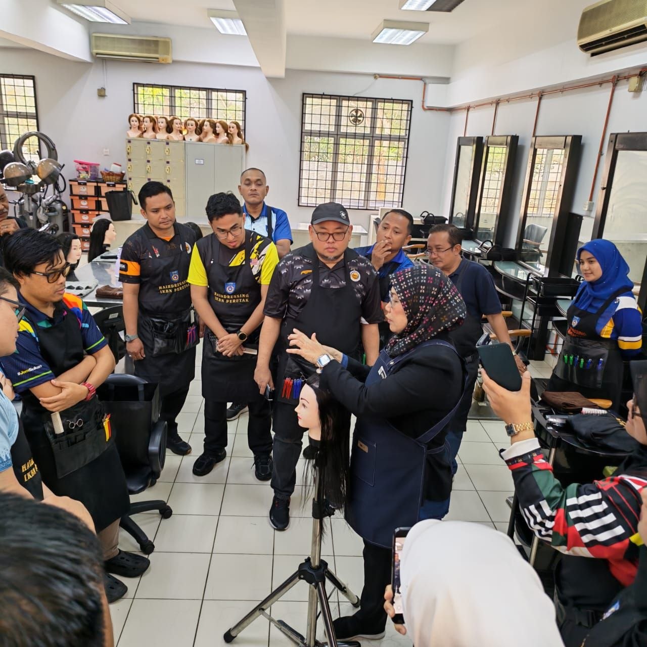  KURSUS ASAS GUNTING RAMBUT TAHUN 2026 ANJURAN BAHAGIAN PEMBANGUNAN KEMAHIRAN BELIA DI IKBN PERETAK