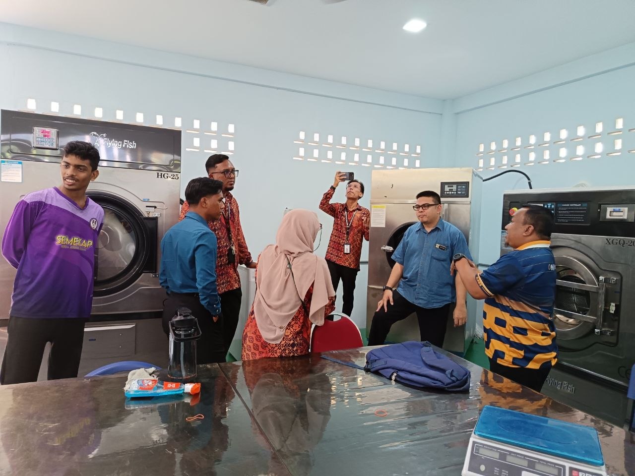 TINJAUAN PELAKSANAAN PENDIDIKAN VOKASIONAL KHAS: LAWATAN THE OLIVE TREES KE IKBN PERETAK