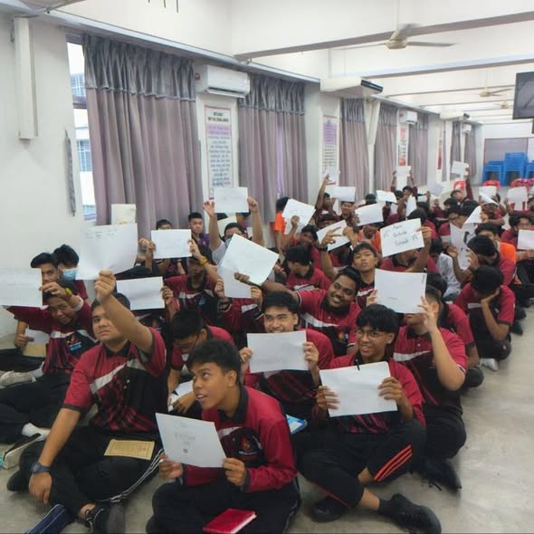 SESI EKSPLORASI TVET DAN KERJAYA MURID TAHUN 2026 DI SMK DESA SERDANG
