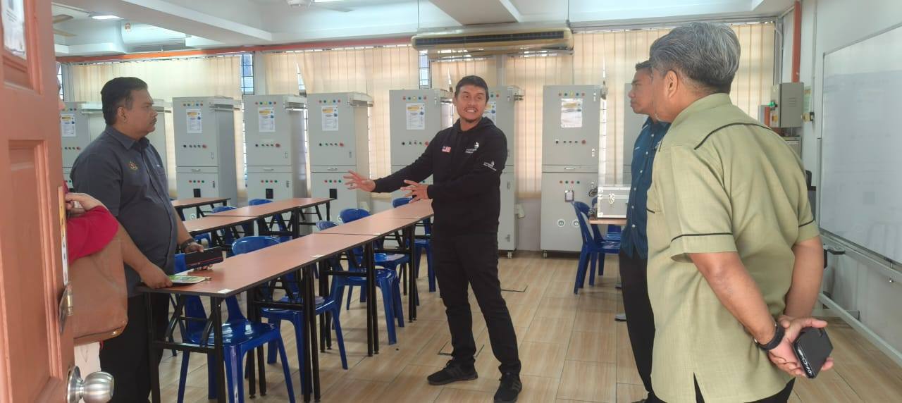 KURSUS ASAS PENDAWAIAN ELEKTRIK