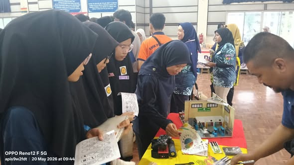 PAMERAN HARI INFORMASI PENDIDIKAN 2026 DI SMK PUTRAJAYA PRESINT 11(1)