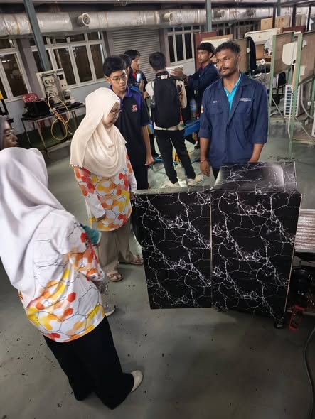 LAWATAN SAMBIL BELAJAR DUA SEKOLAH KE INSTITUT KEMAHIRAN TINGGI BELIA NEGARA (IKTBN) DUSUN TUA