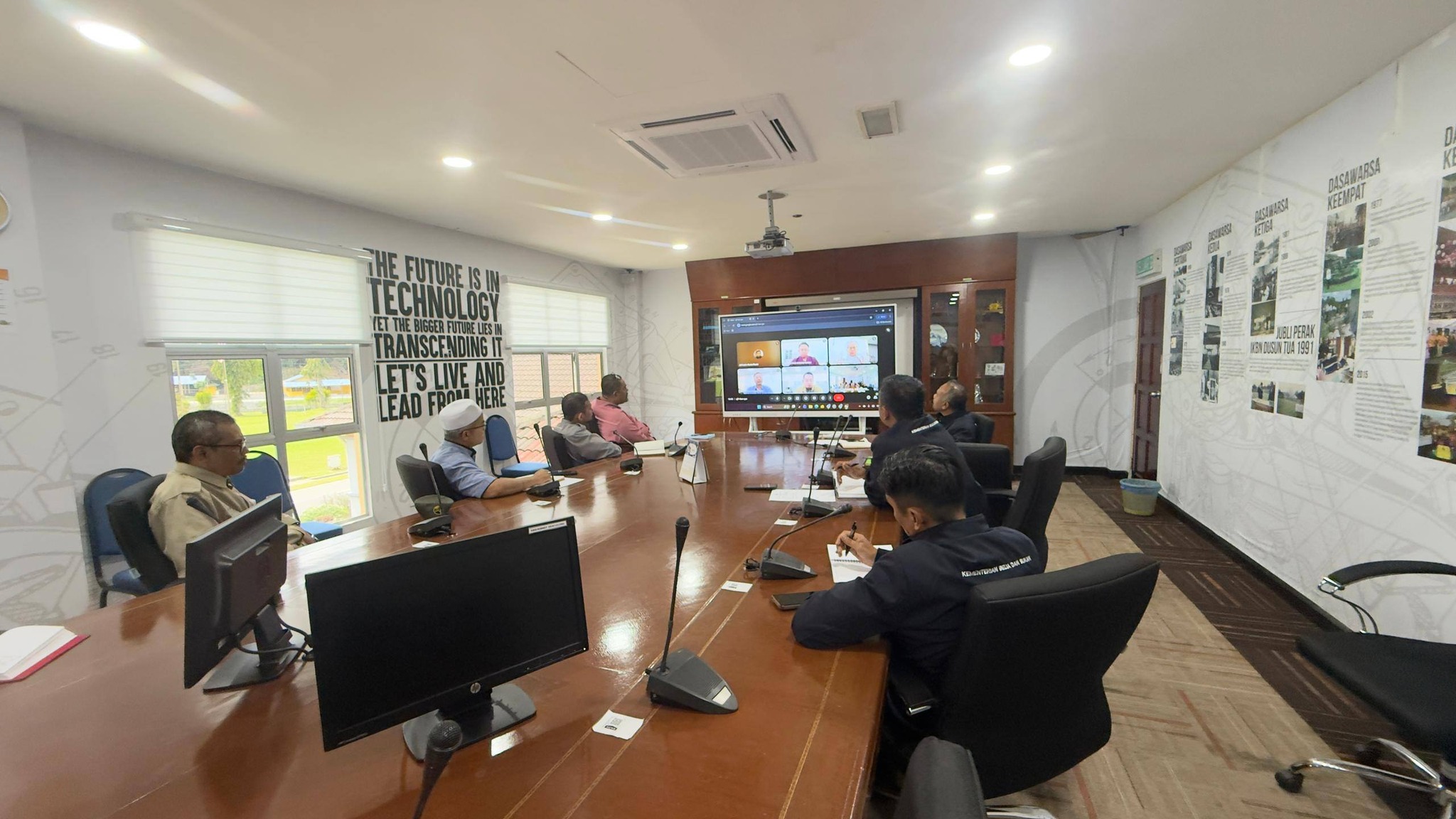 MESYUARAT PENYELARASAN PROGRAM T-TEP BERSAMA UMW TOYOTA MOTOR SDN BHD