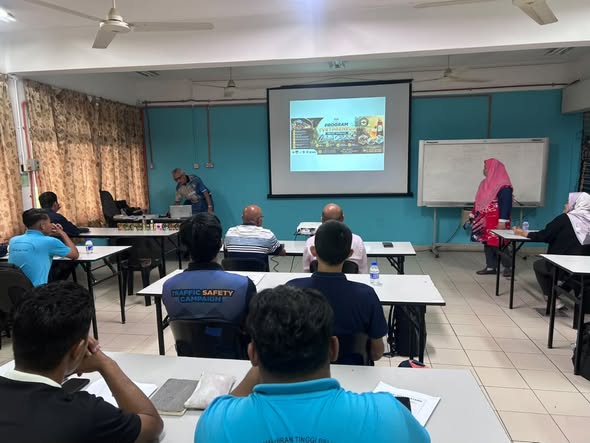 PROGRAM TVETPRENUER PROJEK TERNAKAN LEBAH KELULUT DI IKTBN DUSUN TUA 2026