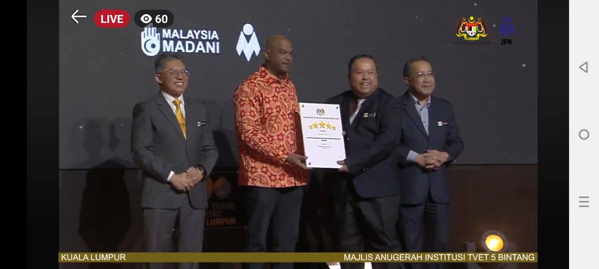 IKTBN TEMERLOH RAIH ANUGERAH INSTITUSI TVET 5 BINTANG 