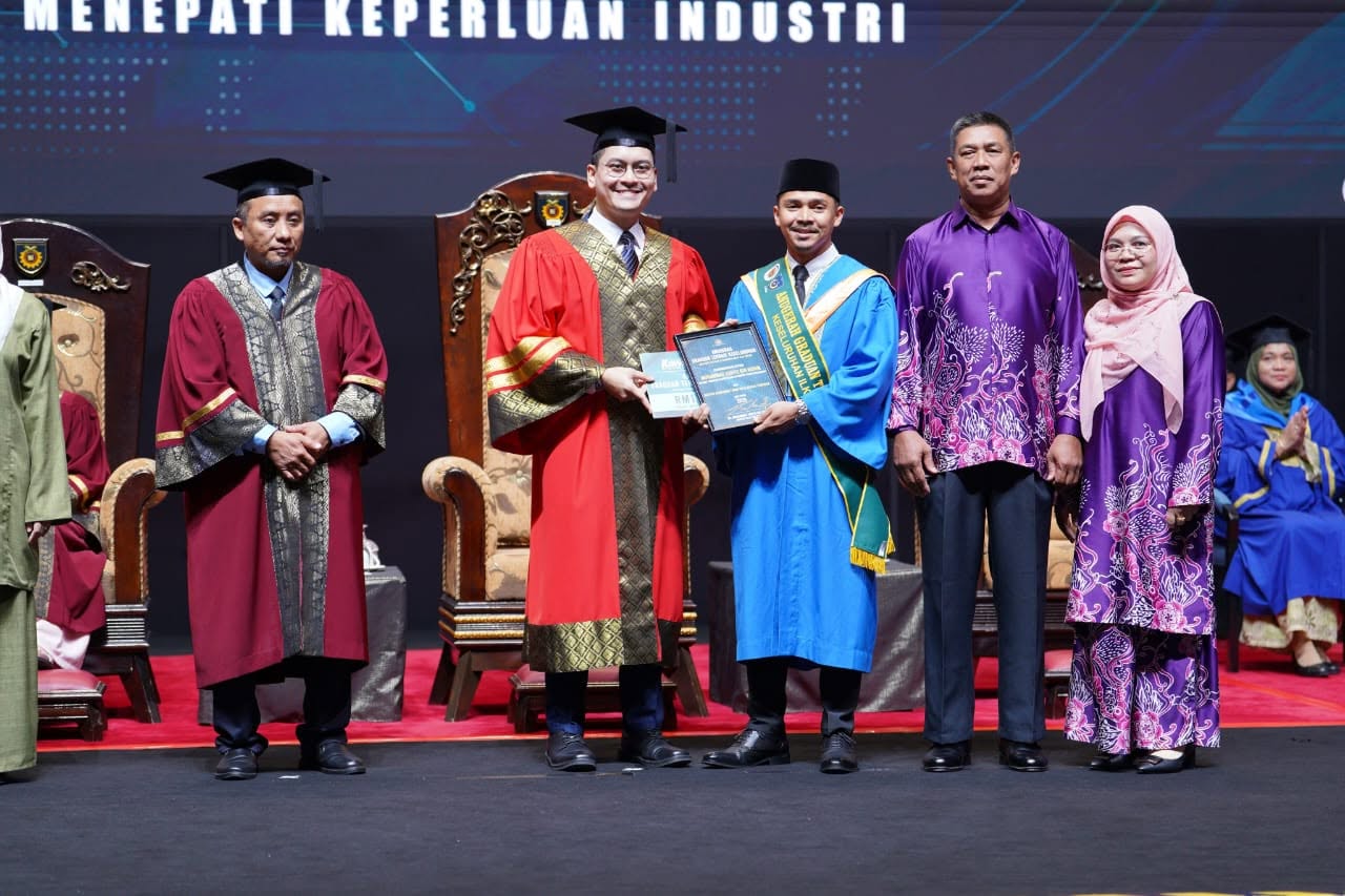 Tahniah Kepada Graduan Terbaik Keseluruhan ILKBS 2026