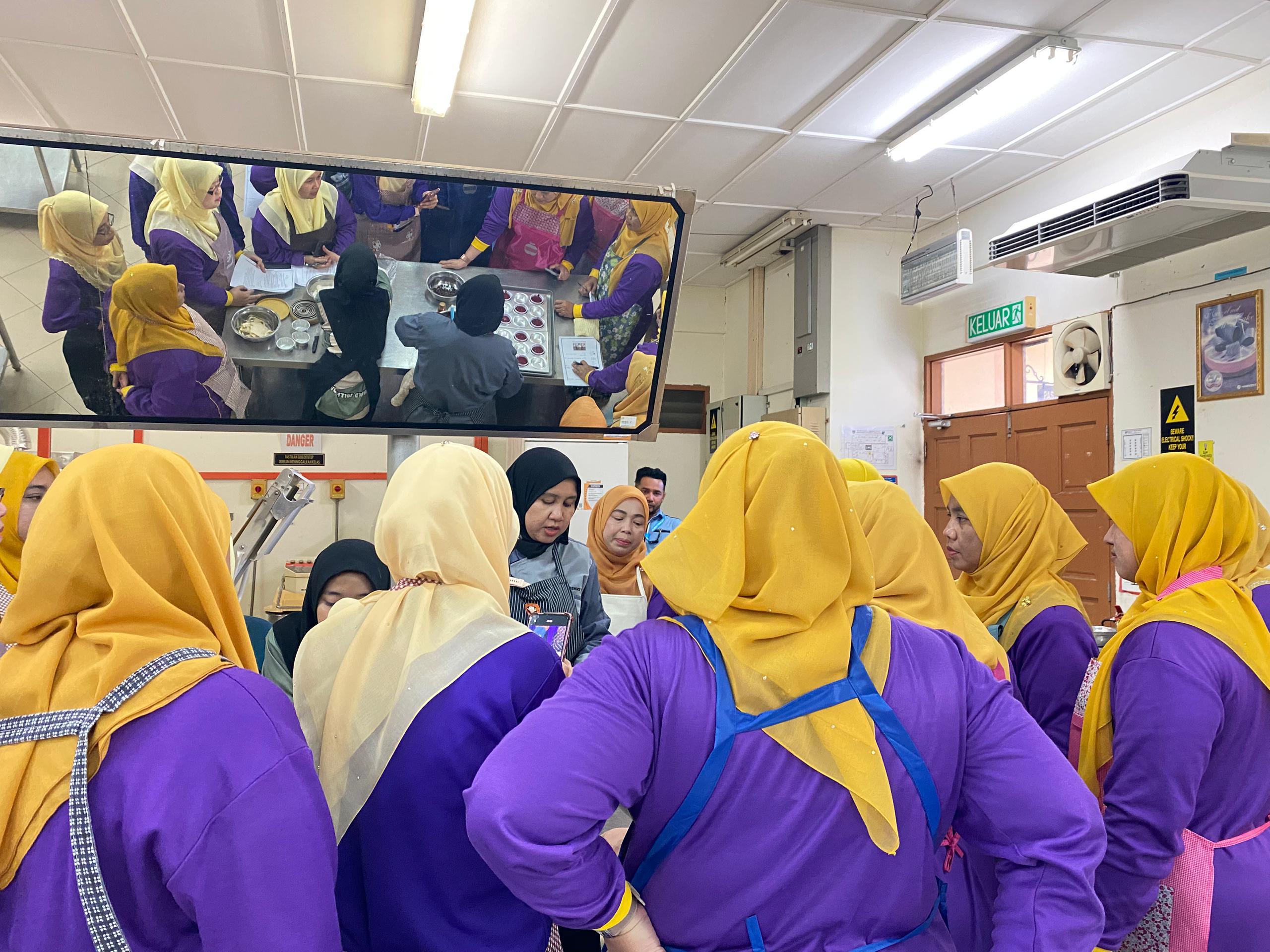 PROGRAM PEMBUATAN KEK DAN PASTRI DI INSTITUT KEMAHIRAN TINGGI BELIA NEGARA (IKTBN) BACHOK