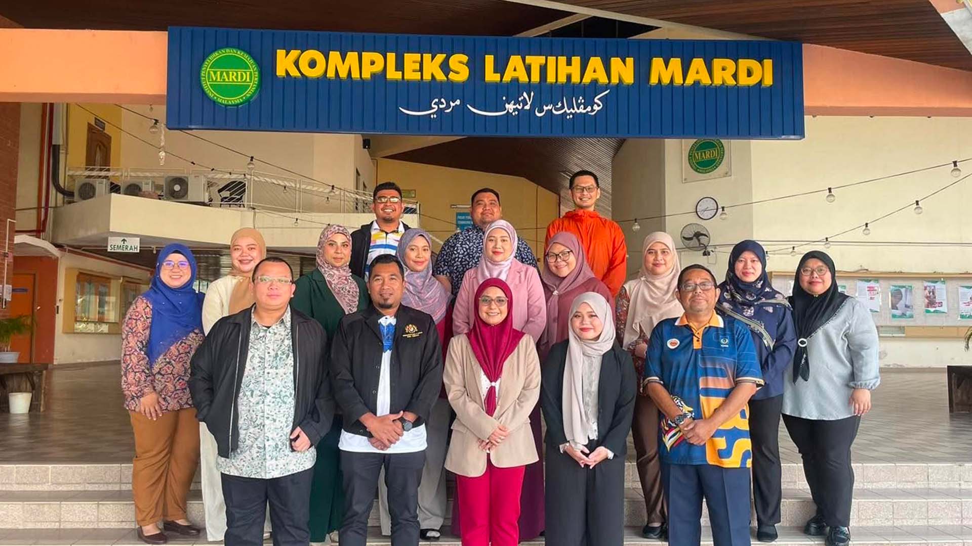 BENGKEL PEMURNIAN DAN PENGESAHAN BAHAN PENGAJARAN DAN PEMBELAJARAN (BPdP-WIM) 
