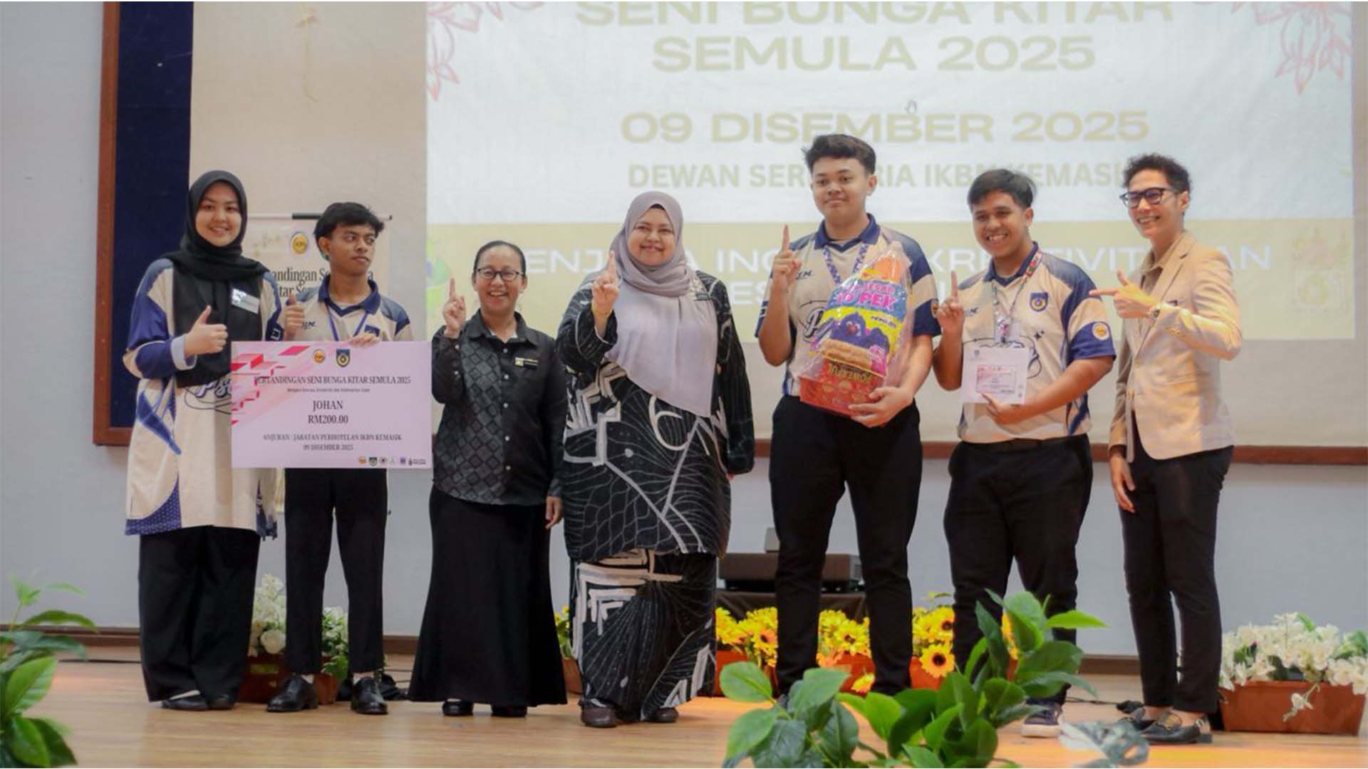 PERTANDINGAN SENI BUNGA KITAR SEMULA 2025