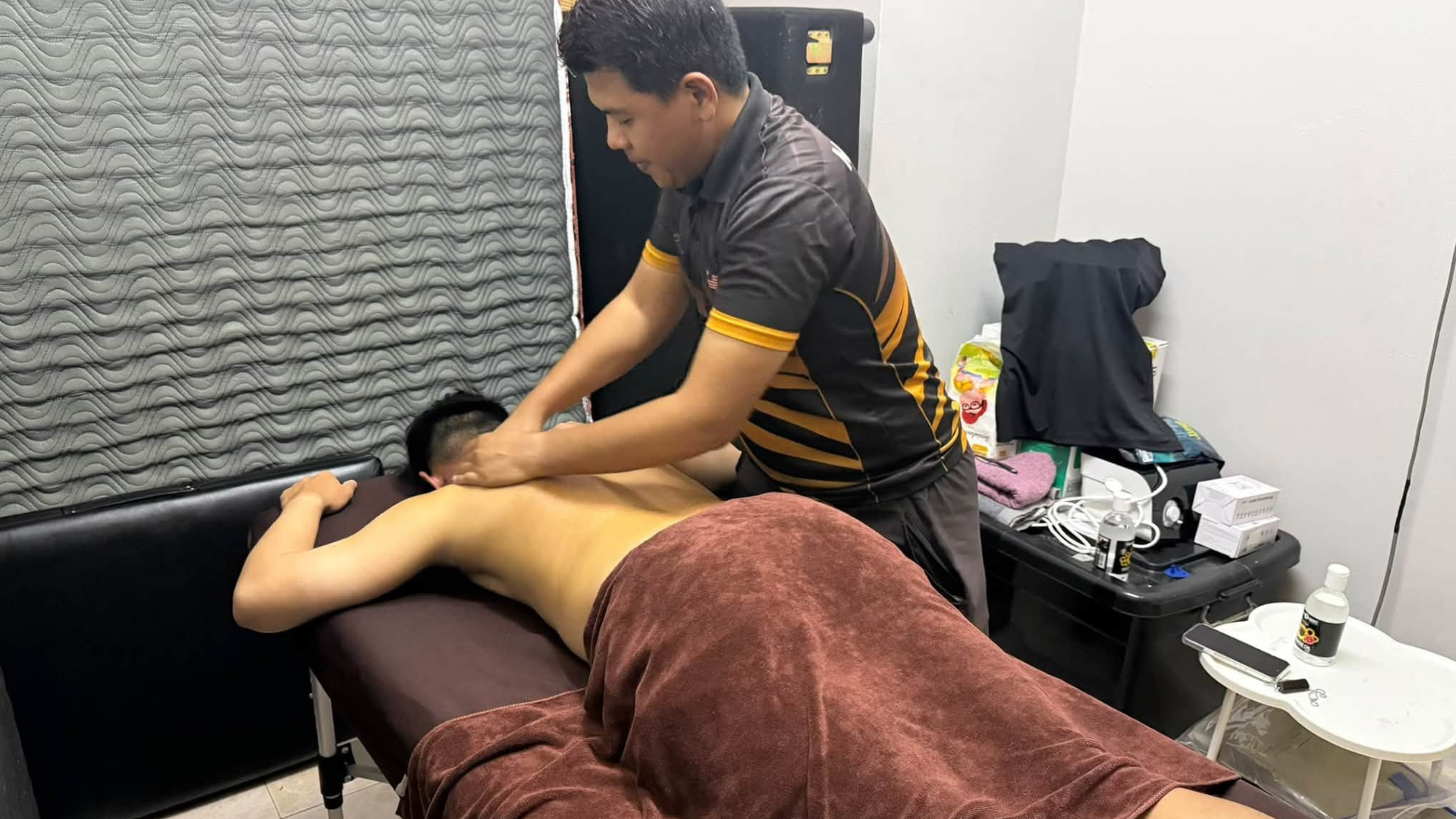 PASUKAN TERAPI SUKAN IKSN BANTU PEMULIHAN ATLET SARAWAK DI SUKMA 2026