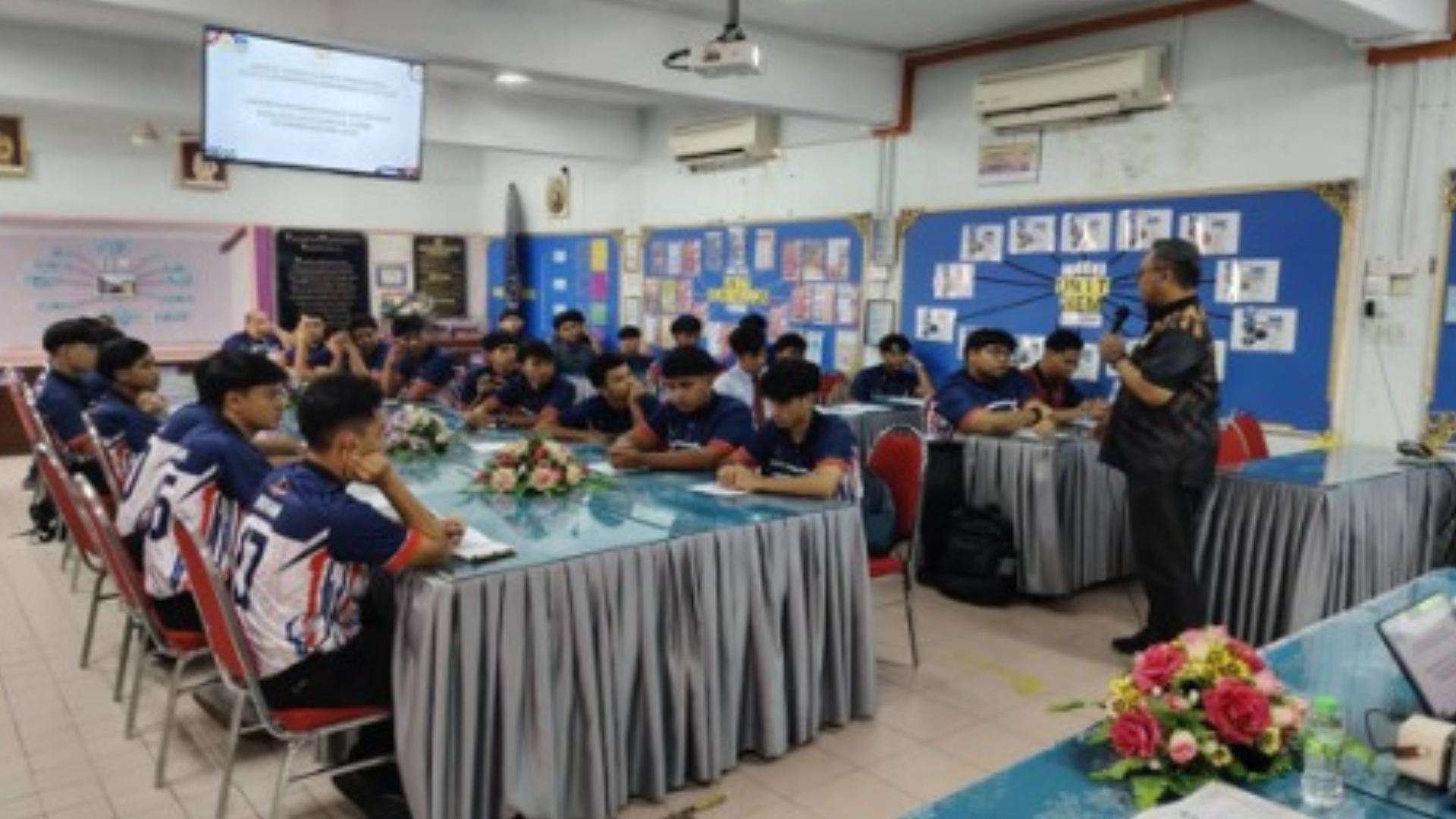 Promosi dan Kunjungan Hormat Motorsport IKSN Ke Sekolah