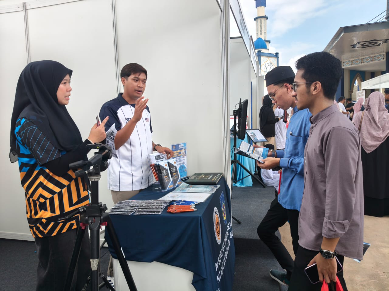 PAMERAN INSTITUSI TVET SEMPENA PROGRAM HIMPUNAN HUFFAZ 2025 DAN SIMFONI DAKWAH NUSANTARA