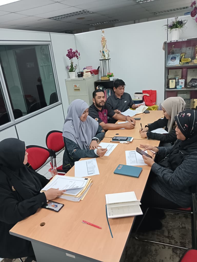 𝐌𝐄𝐒𝐘𝐔𝐀𝐑𝐀𝐓 𝐒𝐄𝐌𝐀𝐊𝐀𝐍 & 𝐏𝐄𝐍𝐆𝐄𝐒𝐀𝐇𝐀𝐍 𝐒𝐄𝐍𝐀𝐑𝐀𝐈 𝐆𝐑𝐀𝐃𝐔𝐀𝐍 𝐈𝐋𝐊𝐁𝐒 𝟐𝟎𝟐𝟓.