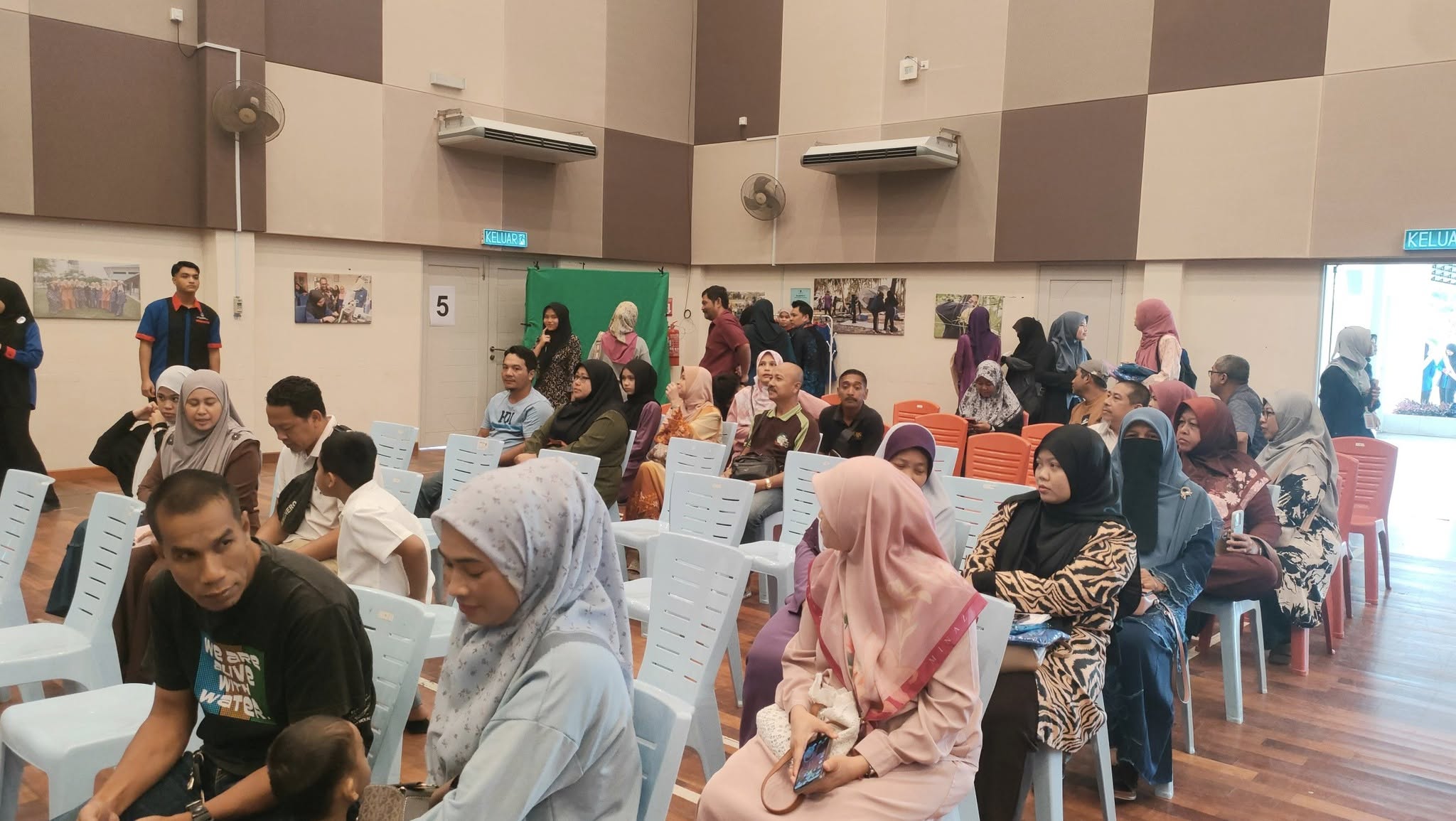 KEHADIRAN MERIAH HARI PENDAFTARAN PELAJAR BAHARU SESI 1/2026