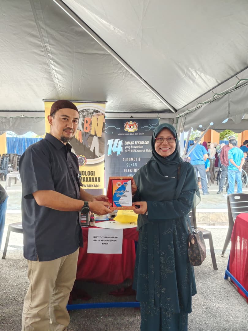 Peluang Kerjaya Menanti: IKBN Naka Terjangkau ke Sekolah Sempena Keputusan SPM