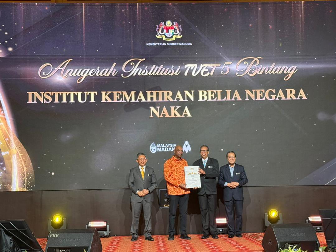 IKBN NAKA MENERIMA ANUGERAH INSTITUSI TVET 5 BINTANG