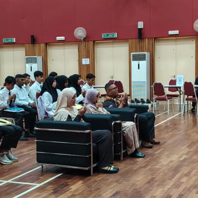 WARNA WARNI HARI PENDAFTARAN PELAJAR BAHARU IKTBN SEPANG SESI 1/2026