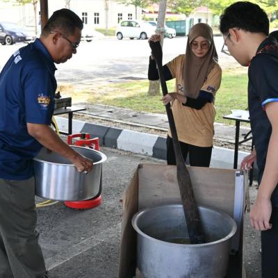 631677097 18094487020945094 2437012291402014999 N2