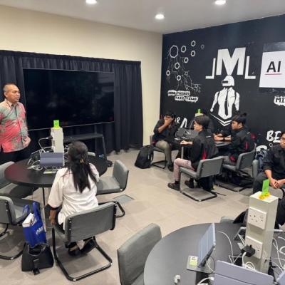 640300628 18444286957128954 6786537952034884542 N