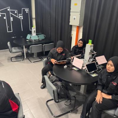 642481055 18444286897128954 8152740343006198245 N