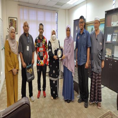 KUNJUNGAN HORMAT SUKARELAWAN YADIM SEPANG (SAY SEPANG)