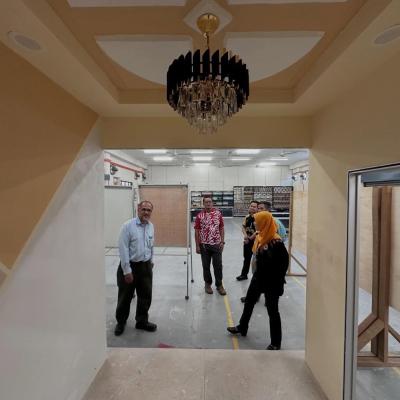 642987947 18096507157945094 7646436893111965953 N