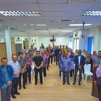 Sesi Perkongsian & Lawatan Penanda Arasan Peserta Klinik Intervensi Malaysia TVET Rating 2026