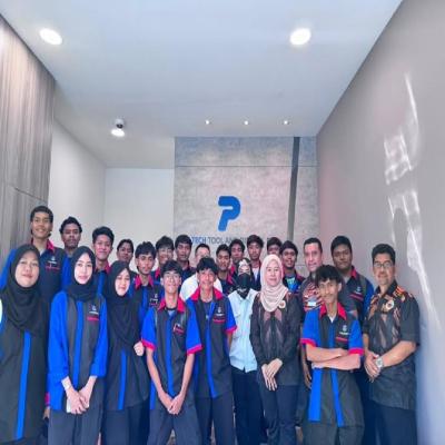 PELAJAR DIPLOMA TEKNOLOGI MEKANIKAL (PEMBUATAN ALAT TEKAN) SERTAI LAWATAN INDUSTRI KE PROTECH DIEMOLD SDN. BHD.