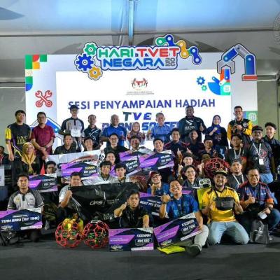 718612418 1639077991553981 4097649151621406026 N