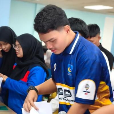 MAJLIS PENUTUP MINGGU PARADIGMA DAN PENYERAHAN PELAJAR BAHARU SESI 2/2025 