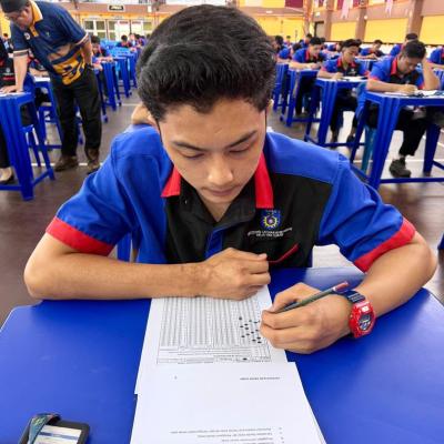 Exam Akhir 13