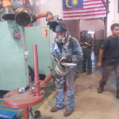 Exam Akhir 9