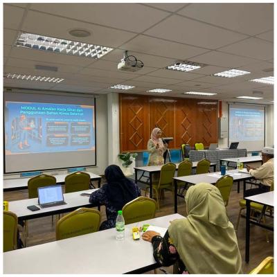 KURSUS ASAS PEMANTAPAN KEBERSIHAN & KECERIAAN PREMIS YAYASAN ISLAM KELANTAN