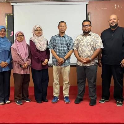MAJLIS PERTUKARAN PEMETERAIAN MEMORANDUM PERSEFAHAMAN (MOU) ANTARA IKBN WAKAF TAPAI DAN INDUSTRI