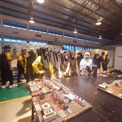 Smk Lepar 4