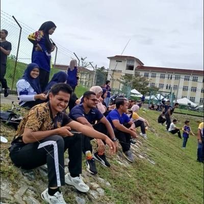 562887143 18020352467775794 1656791512978225751 N