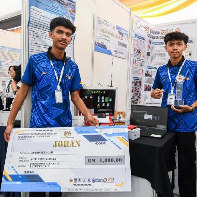 537429036 18365018596147534 18991207423956996 N 1